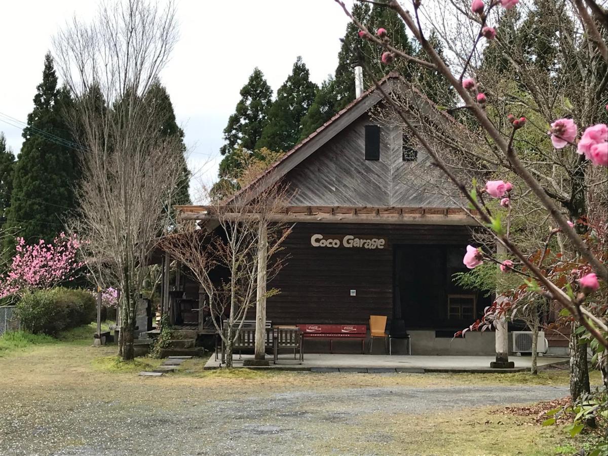 Guesthouse Coco Garage Kirishima Eksteriør bilde